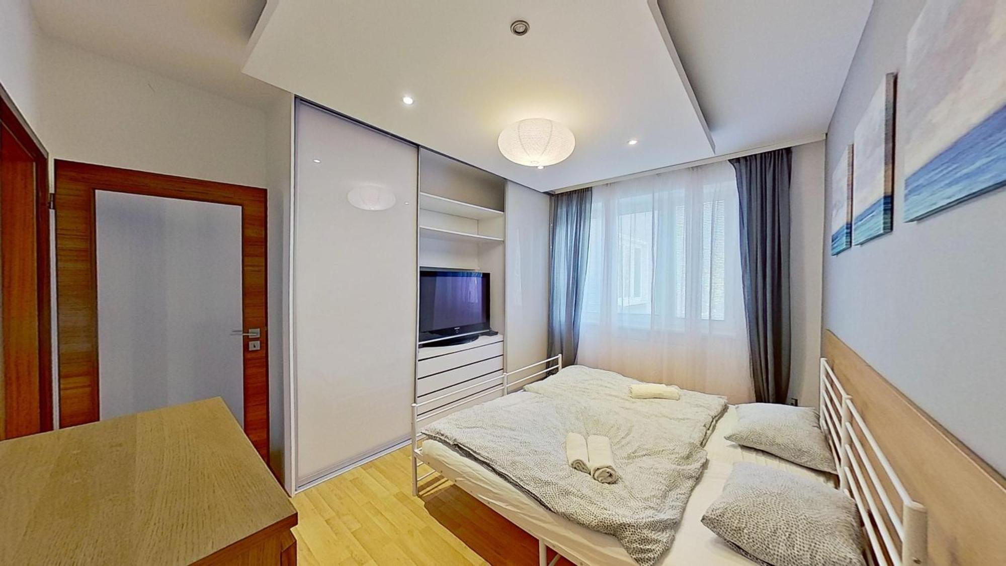 2Br Apt With Free Garage Parking, Close To The Historic Centre Bratislava Exterior photo